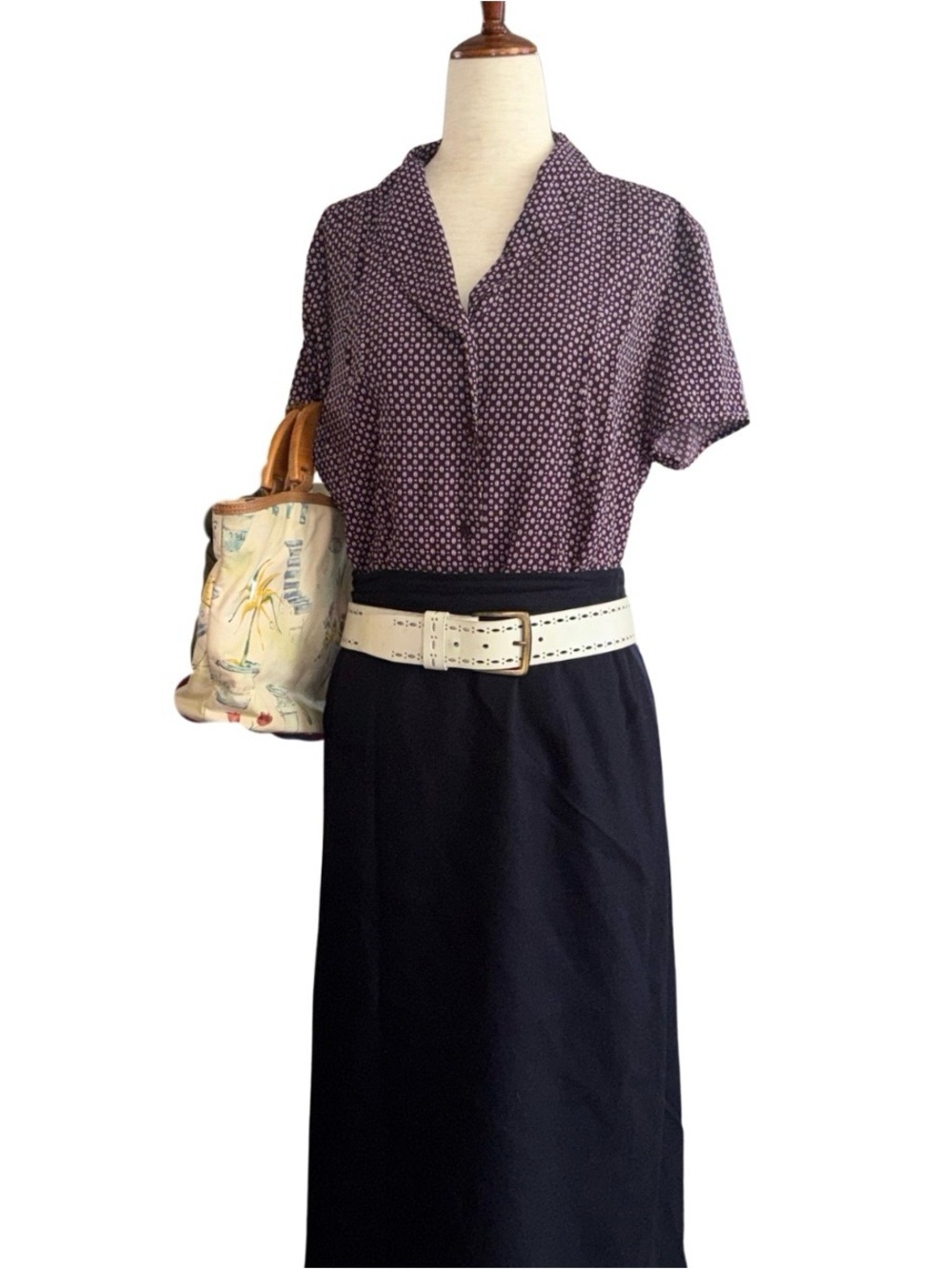 Retro Burgundy Print Blouse Picniccore
Rockabilly Top - Picture 9 of 9